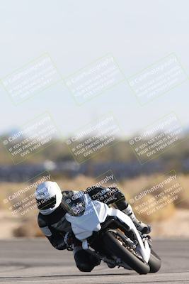 media/Dec-04-2025-Racers Edge (Thu) [[5ebc9f124d]]/2-A Group/8-Session 5 (Turn 16)/